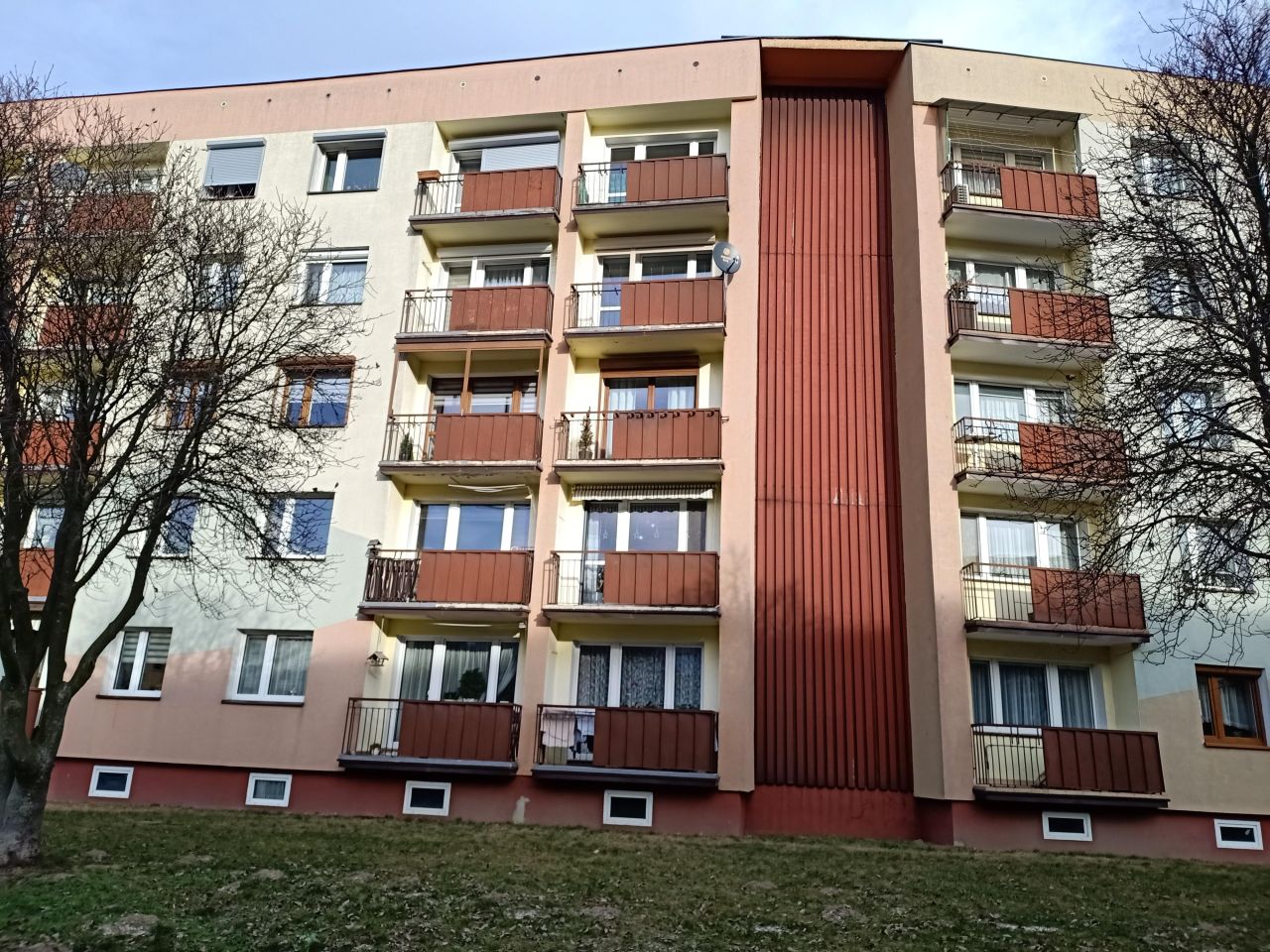 Mieszkanie 3-pokojowe Praszka, ul. Mickiewicza. Zdjęcie 3