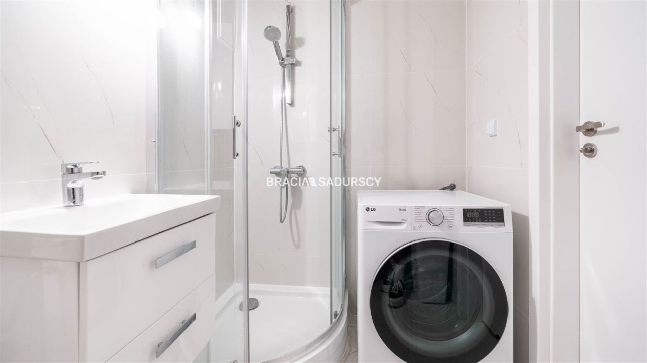 Mieszkanie 2-pokojowe Wieliczka, ul. Nowy Świat. Zdjęcie 4