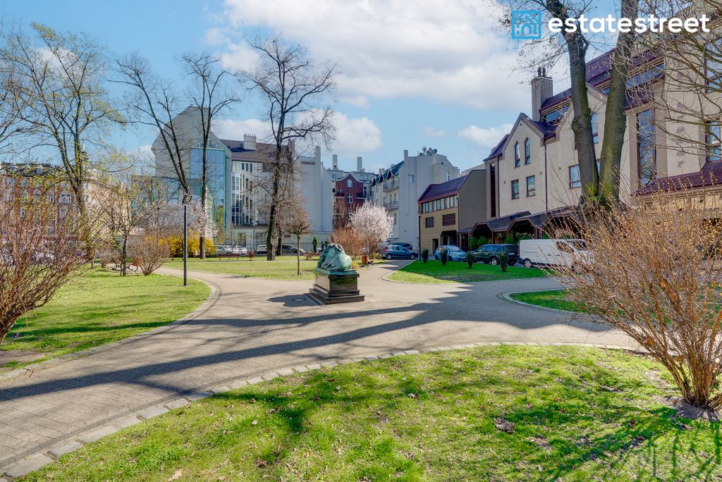 Mieszkanie 7-pokojowe Gliwice, ul. Zwycięstwa. Zdjęcie 18