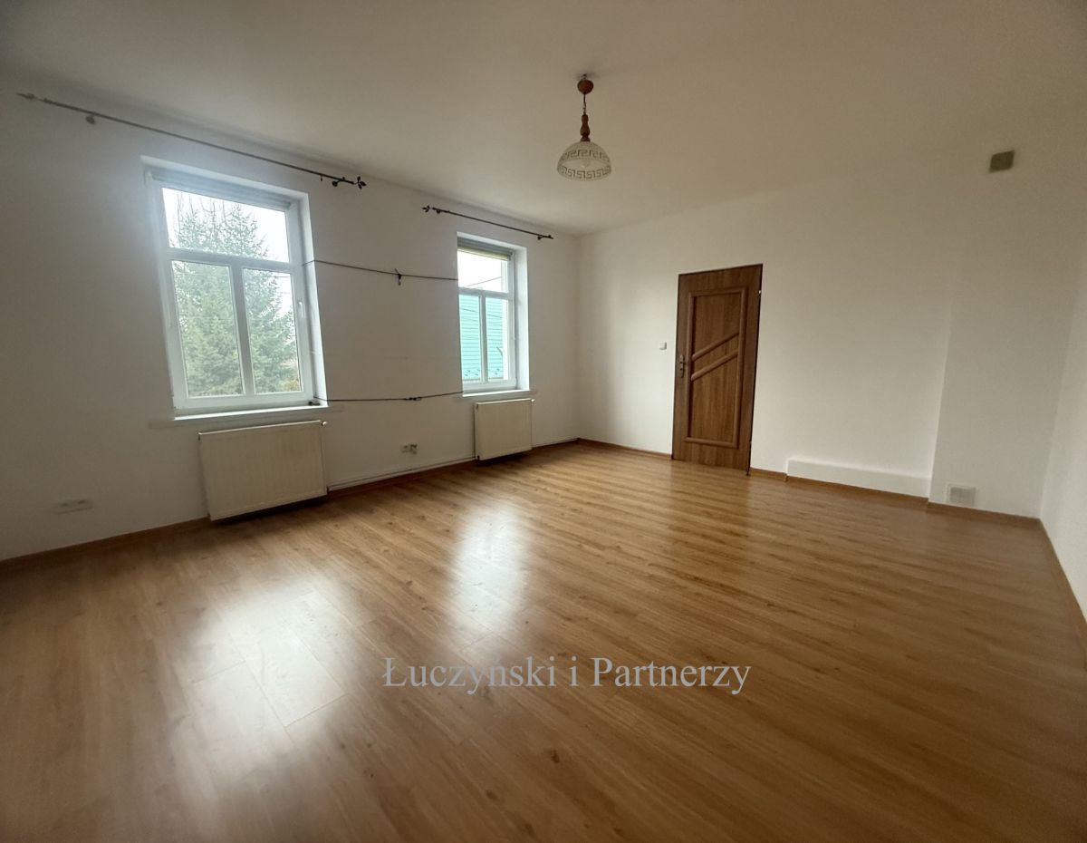 Mieszkanie 2-pokojowe Krzeszów. Zdjęcie 2