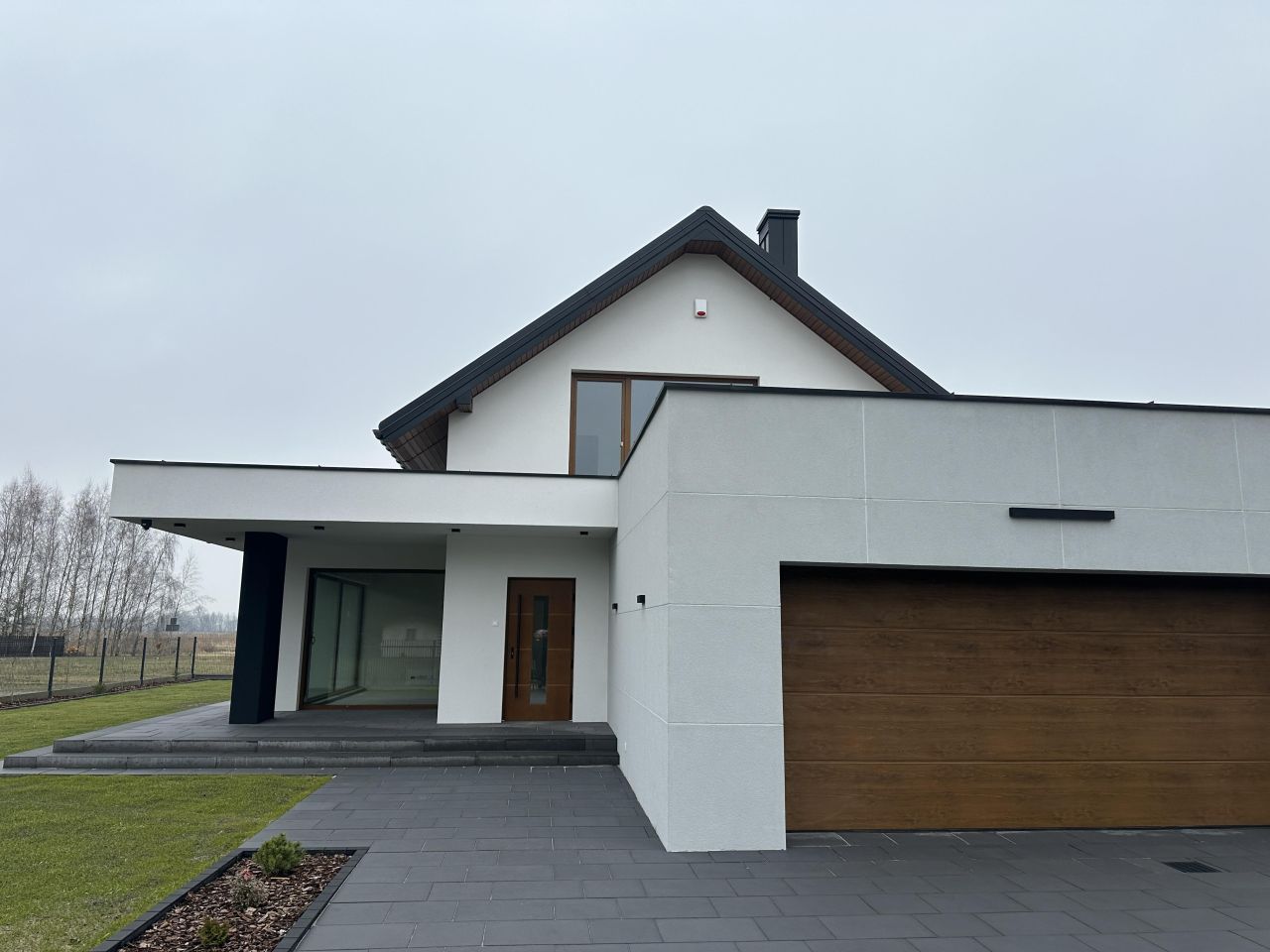 dom wolnostojący, 5 pokoi Otolice. Zdjęcie 1