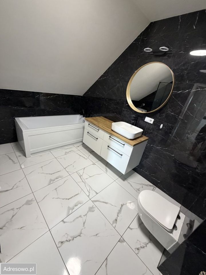 dom wolnostojący, 4 pokoje Bystre, ul. Południowa. Zdjęcie 2