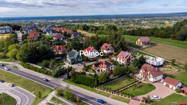 dom wolnostojący, 6 pokoi Bochnia, ul. gen. Mariana Turkowskiego. Zdjęcie 3