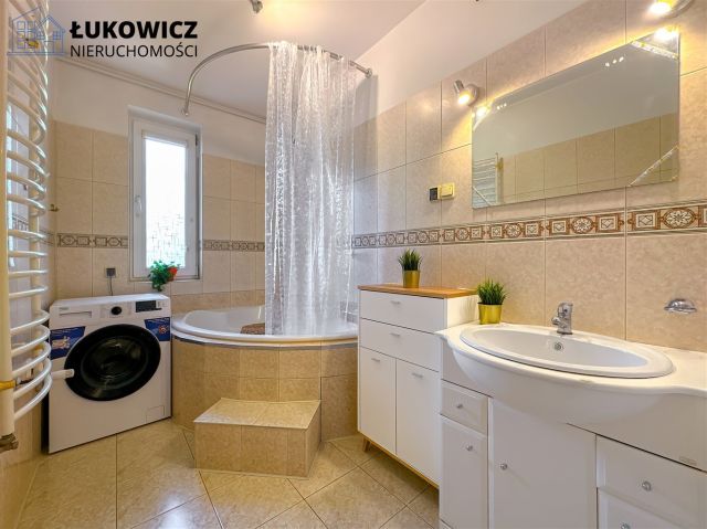 Mieszkanie 3-pokojowe Bielsko-Biała Komorowice Krakowskie. Zdjęcie 14