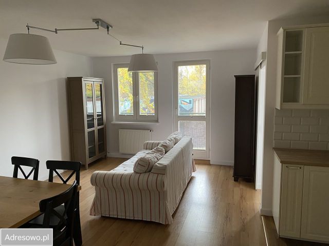 Mieszkanie 4-pokojowe Grodzisk Mazowiecki, ul. L. Teligi. Zdjęcie 1