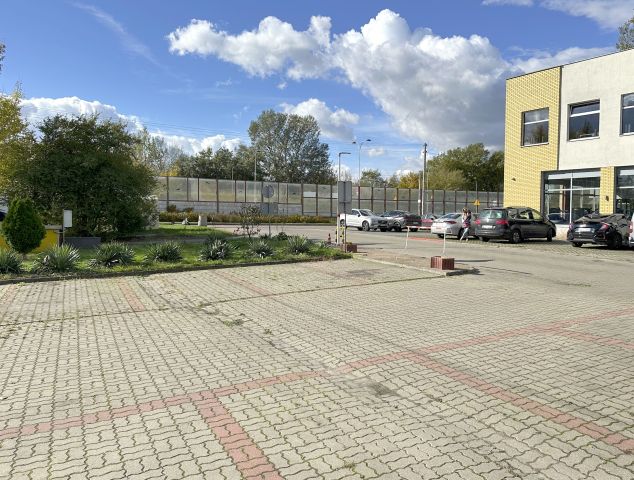 Działka inwestycyjna Warszawa Wawer, ul. Wał Miedzeszyński. Zdjęcie 1