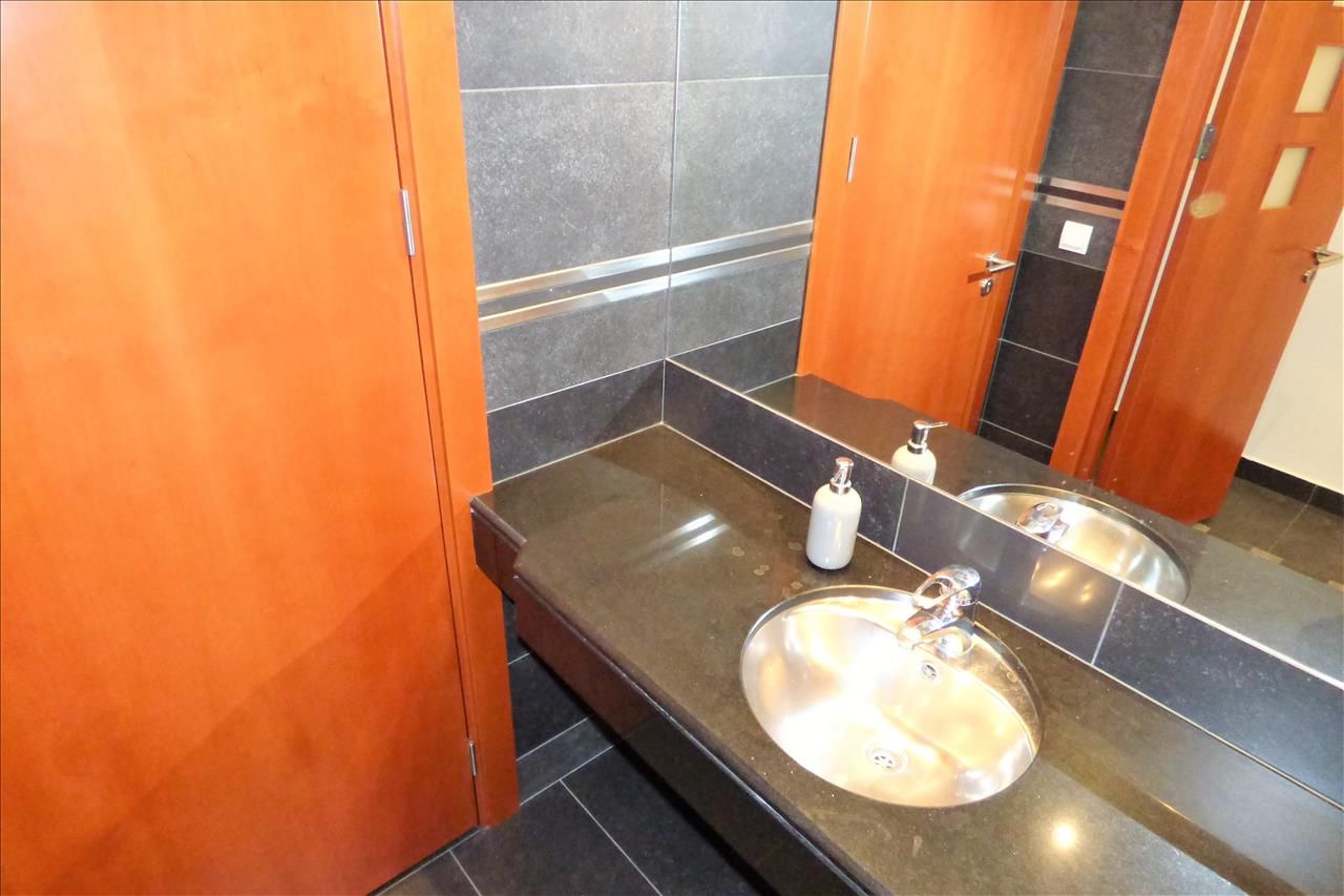 Biuro Warszawa Śródmieście, ul. Grzybowska. Zdjęcie 6