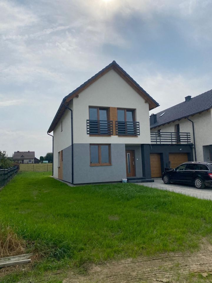 bliźniak, 4 pokoje Gowino, ul. Sportowa