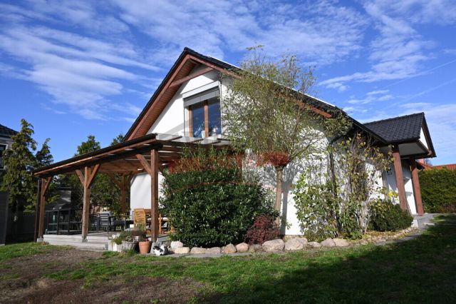 dom wolnostojący, 6 pokoi Chrząstowice. Zdjęcie 3