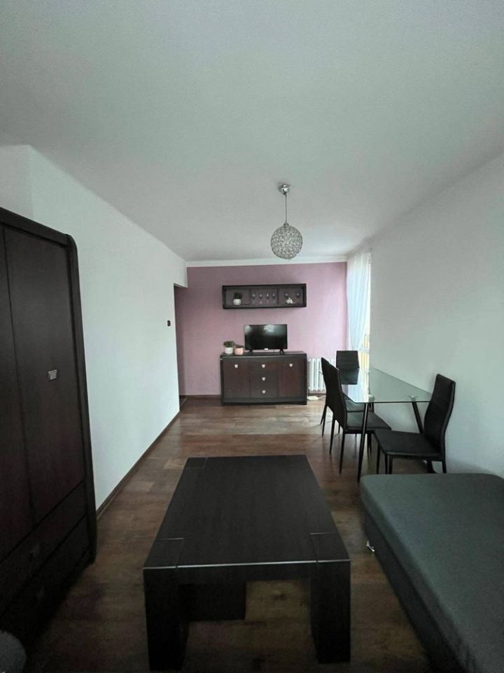 Mieszkanie 1-pokojowe Nieledew. Zdjęcie 3