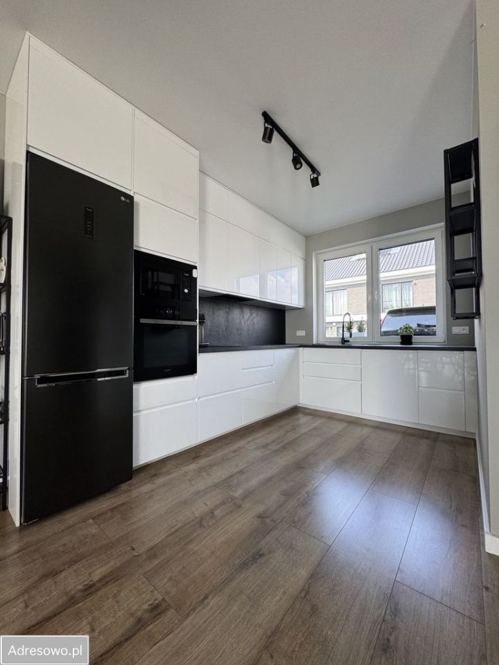 dom szeregowy, 4 pokoje Radomierzyce. Zdjęcie 17