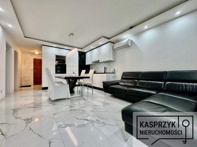 Mieszkanie 4-pokojowe Krosno, ul. Korczyńska. Zdjęcie 2