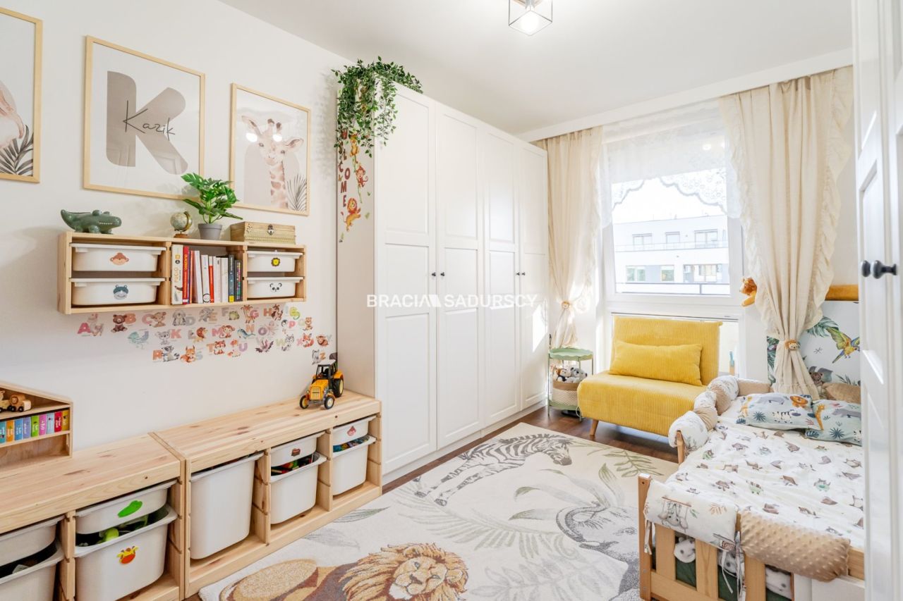 Mieszkanie 3-pokojowe Kraków Dębniki, ul. dr. Jana Piltza. Zdjęcie 4