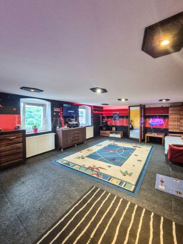 dom wolnostojący, 5 pokoi Pasiecznik. Zdjęcie 15