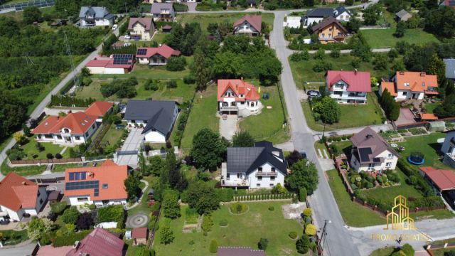 dom wolnostojący, 6 pokoi Bochnia, ul. Ferdynanda Maissa. Zdjęcie 3