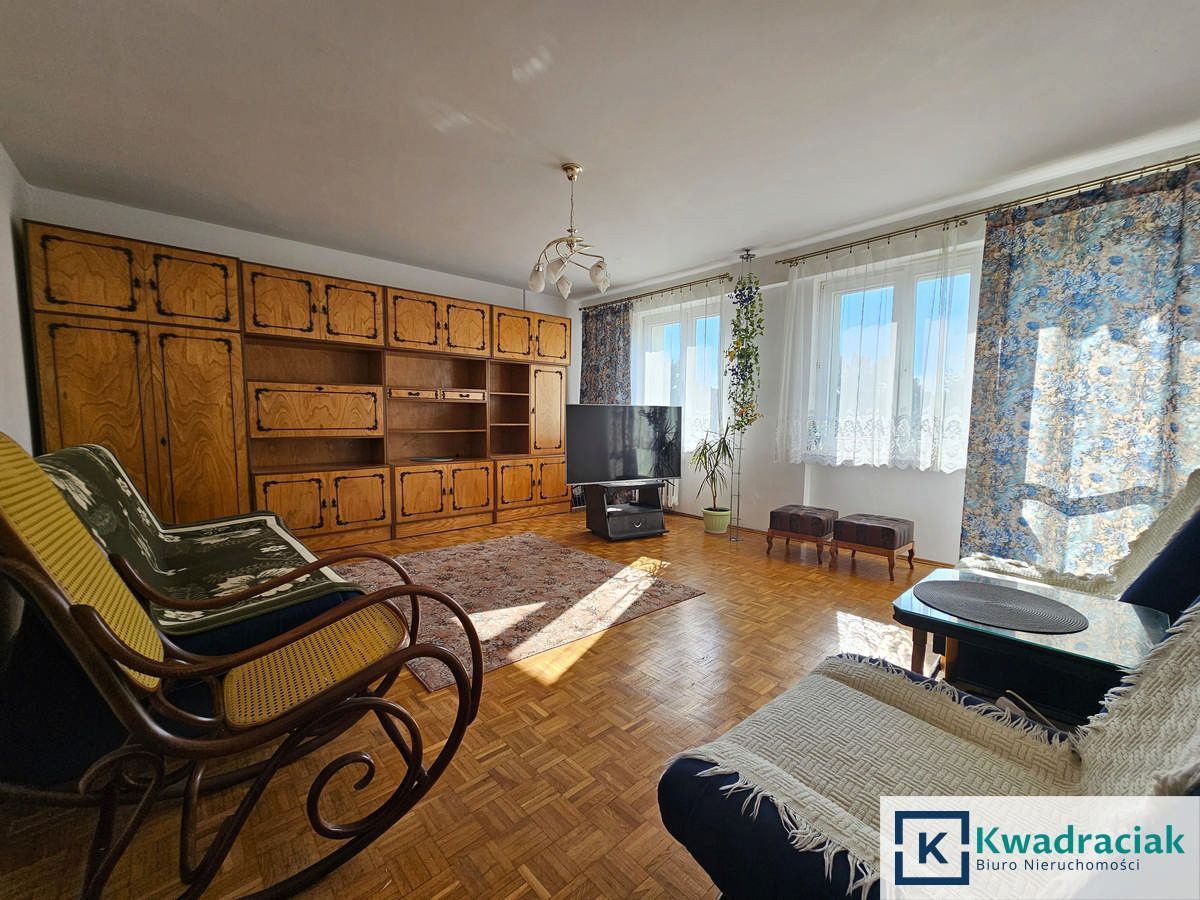 Mieszkanie 3-pokojowe Jasło, ul. Władysława Sikorskiego. Zdjęcie 3