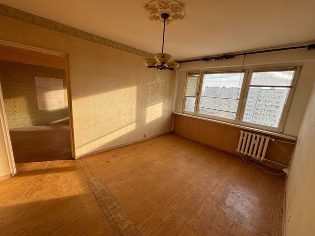 Mieszkanie 4-pokojowe Gniezno, os. Orła Białego. Zdjęcie 1