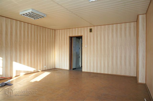 dom szeregowy, 5 pokoi Tyczyn. Zdjęcie 3