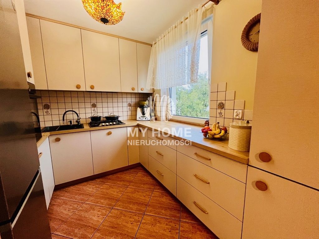 Mieszkanie 5-pokojowe Grodzisk Mazowiecki, ul. T. Bairda. Zdjęcie 3