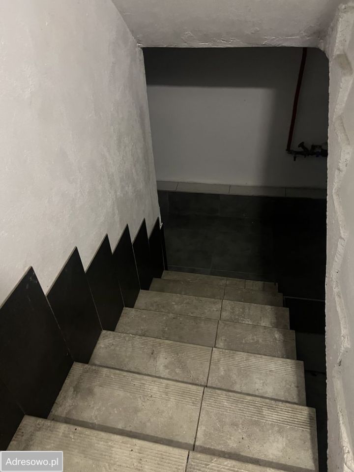 bliźniak, 6 pokoi Częstochowa Stradom. Zdjęcie 3