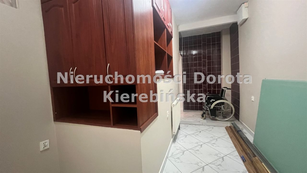 Lokal Tomaszów Mazowiecki, ul. dr. Karola Benniego. Zdjęcie 13