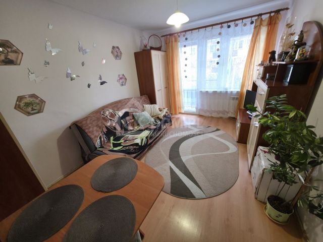 Mieszkanie 2-pokojowe Kielce KSM, ul. Bohaterów Warszawy. Zdjęcie 2