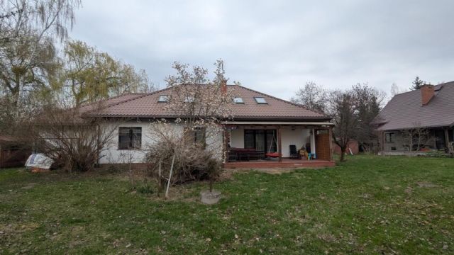 dom wolnostojący, 6 pokoi Złotokłos. Zdjęcie 4