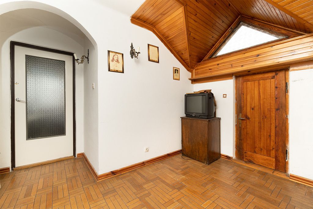 dom wolnostojący, 5 pokoi Wilcza Wola. Zdjęcie 13