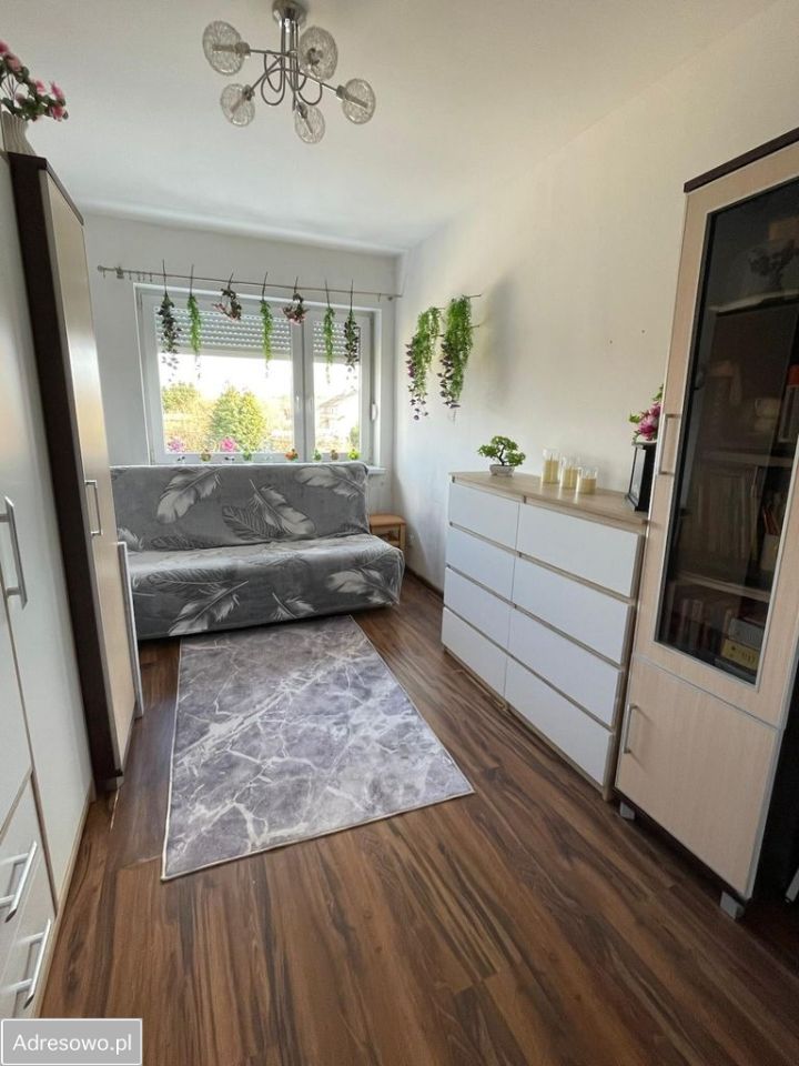 Mieszkanie 3-pokojowe Radachów. Zdjęcie 16