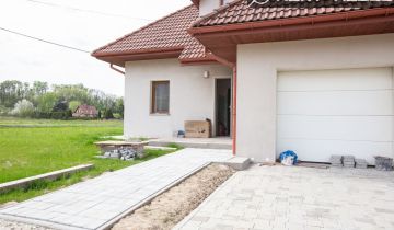 dom wolnostojący, 7 pokoi Kraków Podgórze, ul. Widłakowa