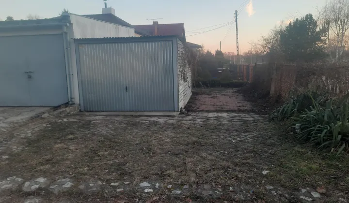 Garaż/miejsce parkingowe Ostrowiec Świętokrzyski Rosochy, ul. Słoneczna