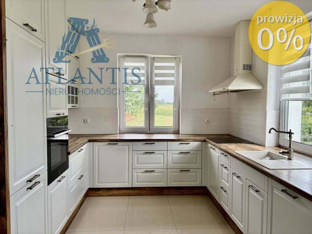 dom wolnostojący, 6 pokoi Lubcza. Zdjęcie 1