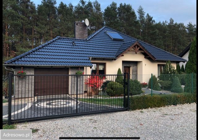 dom wolnostojący, 4 pokoje Skoki, ul. Dojazd. Zdjęcie 1