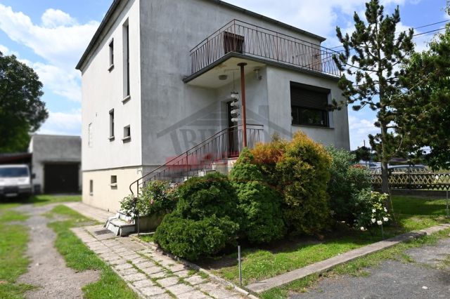 dom wolnostojący, 4 pokoje Krasiejów. Zdjęcie 1