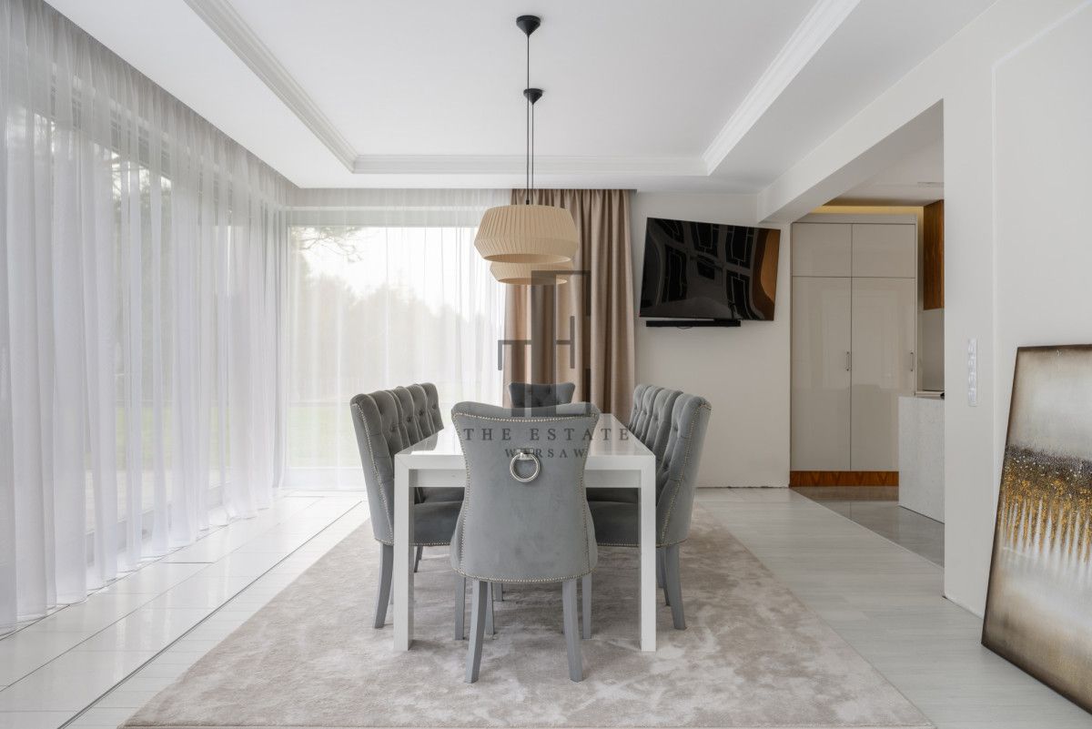 dom wolnostojący, 10 pokoi Famułki Brochowskie. Zdjęcie 7