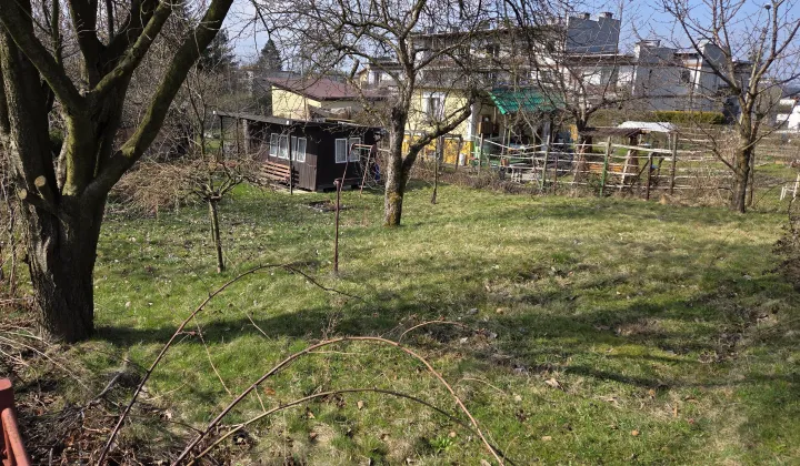 Działka rod Bielsko-Biała Lipnik, ul. Liściasta