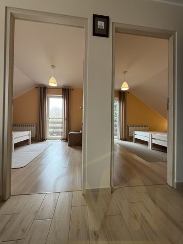 dom wolnostojący, 7 pokoi Leszno Zatorze. Zdjęcie 30