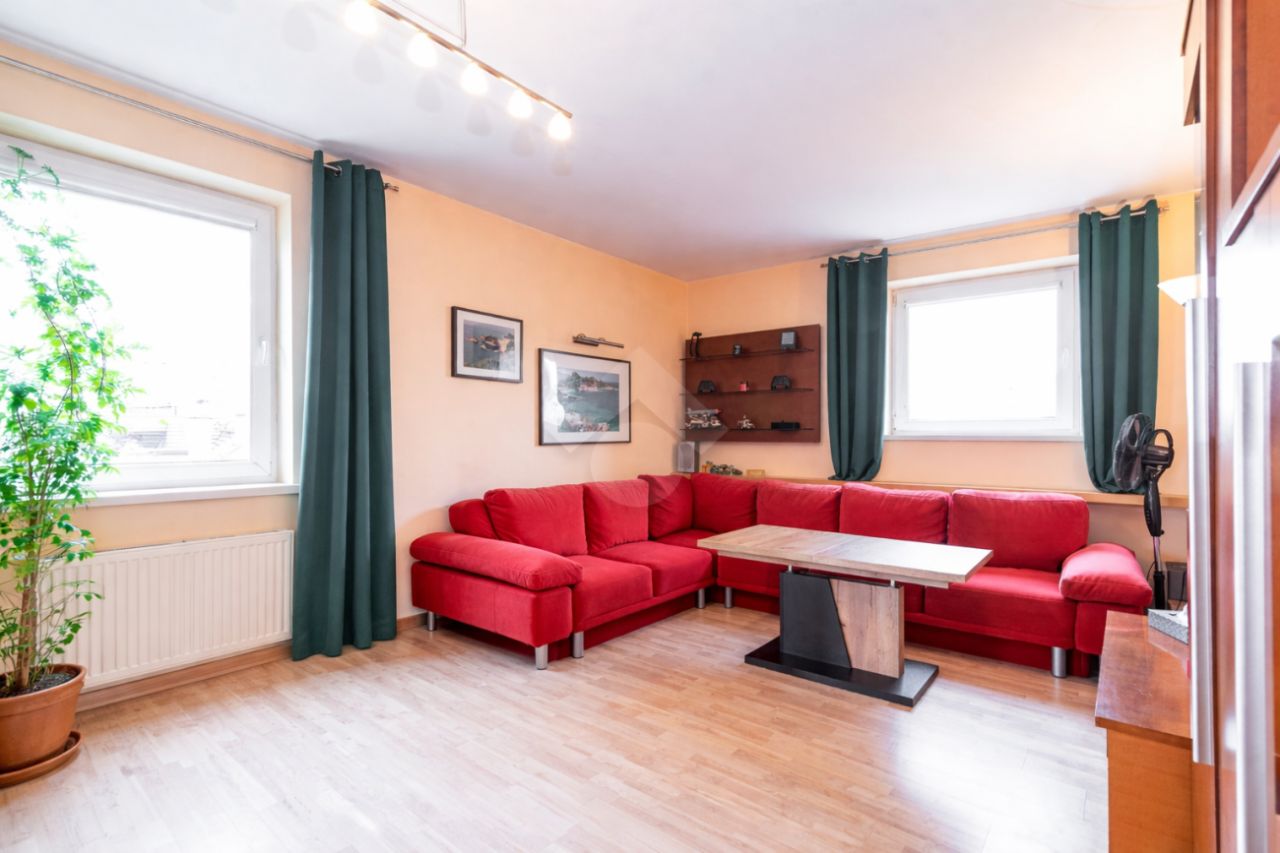 Mieszkanie 2-pokojowe Kraków Kurdwanów, ul. Marii i Bolesława Wysłouchów. Zdjęcie 2