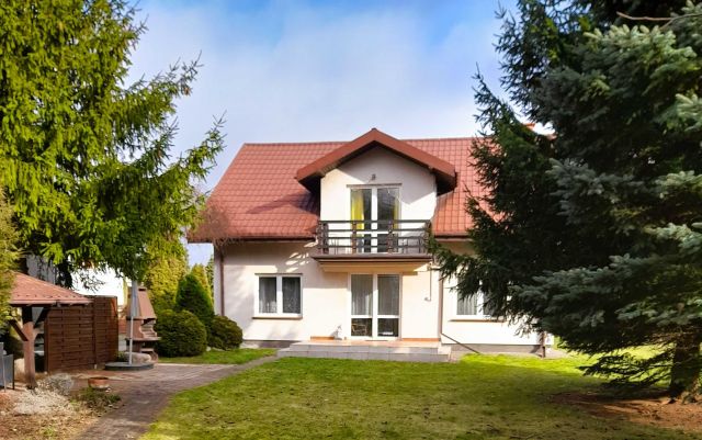 dom wolnostojący, 6 pokoi Rembelszczyzna, ul. Polna. Zdjęcie 1