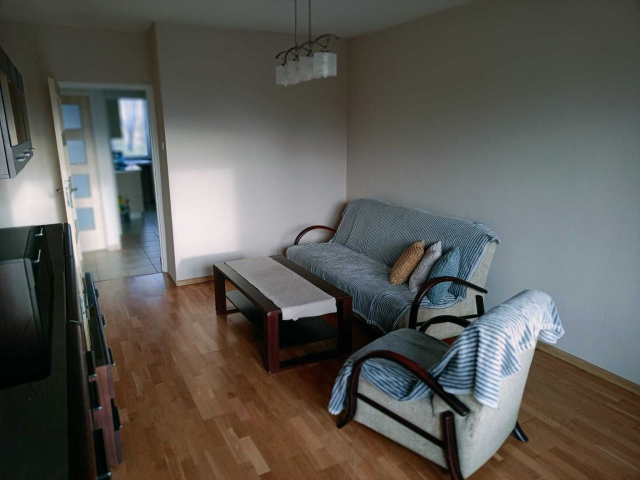 Mieszkanie 3-pokojowe Jelenia Góra Zabobrze, ul. Jana Kiepury. Zdjęcie 8