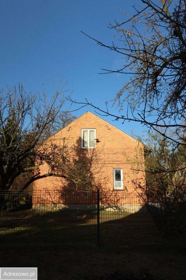 dom wolnostojący, 2 pokoje Chojny. Zdjęcie 8