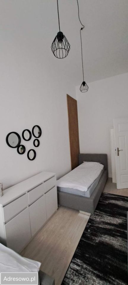 Mieszkanie 3-pokojowe Toruń Stare Miasto. Zdjęcie 4