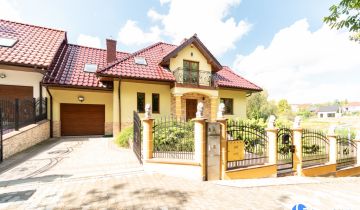 bliźniak, 6 pokoi Wieliczka