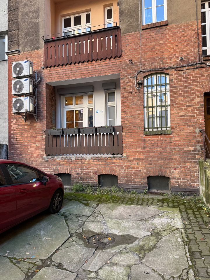 Biuro Katowice Śródmieście, ul. Juliusza Ligonia