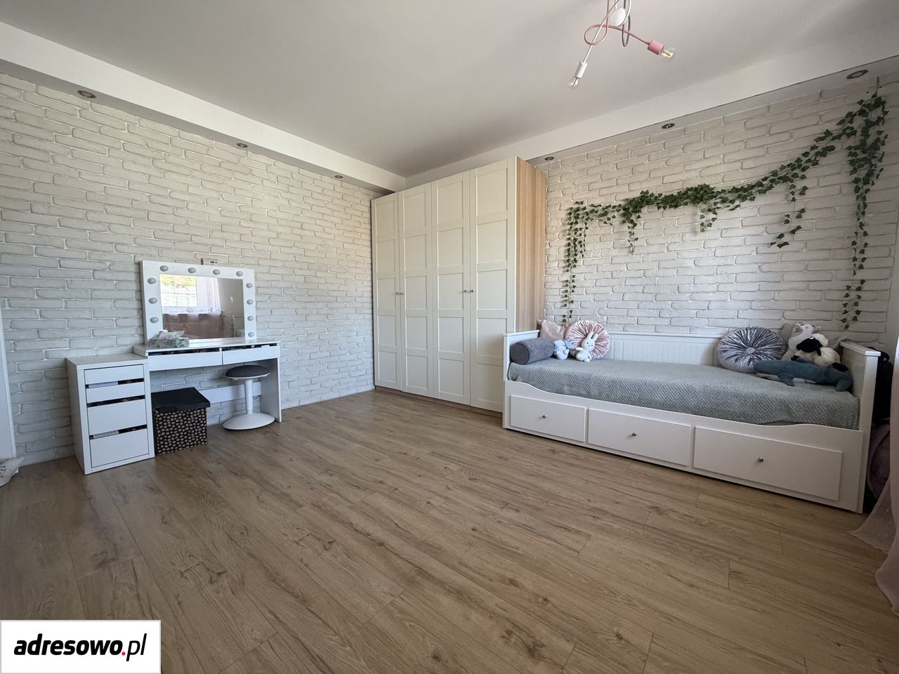 dom wolnostojący, 6 pokoi Bobrowniki. Zdjęcie 10