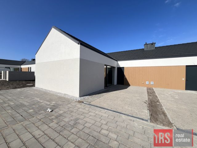 bliźniak, 4 pokoje Zieleniewo. Zdjęcie 1