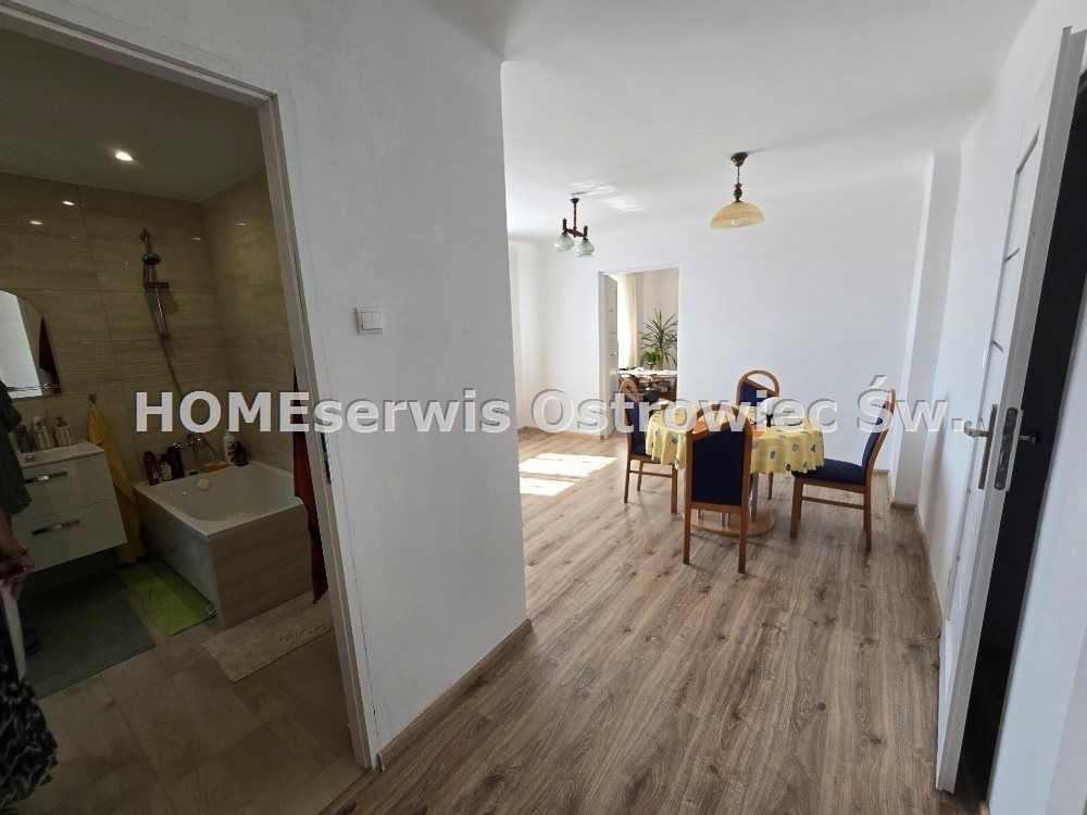 dom wolnostojący, 5 pokoi Gromadzice. Zdjęcie 13