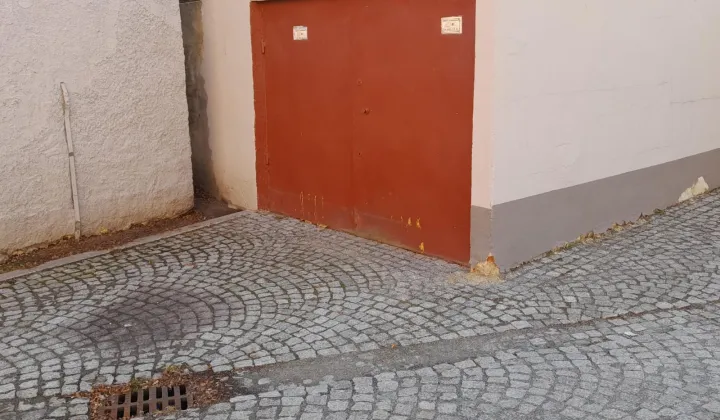 Garaż/miejsce parkingowe Świdnica Centrum, ul. Teatralna