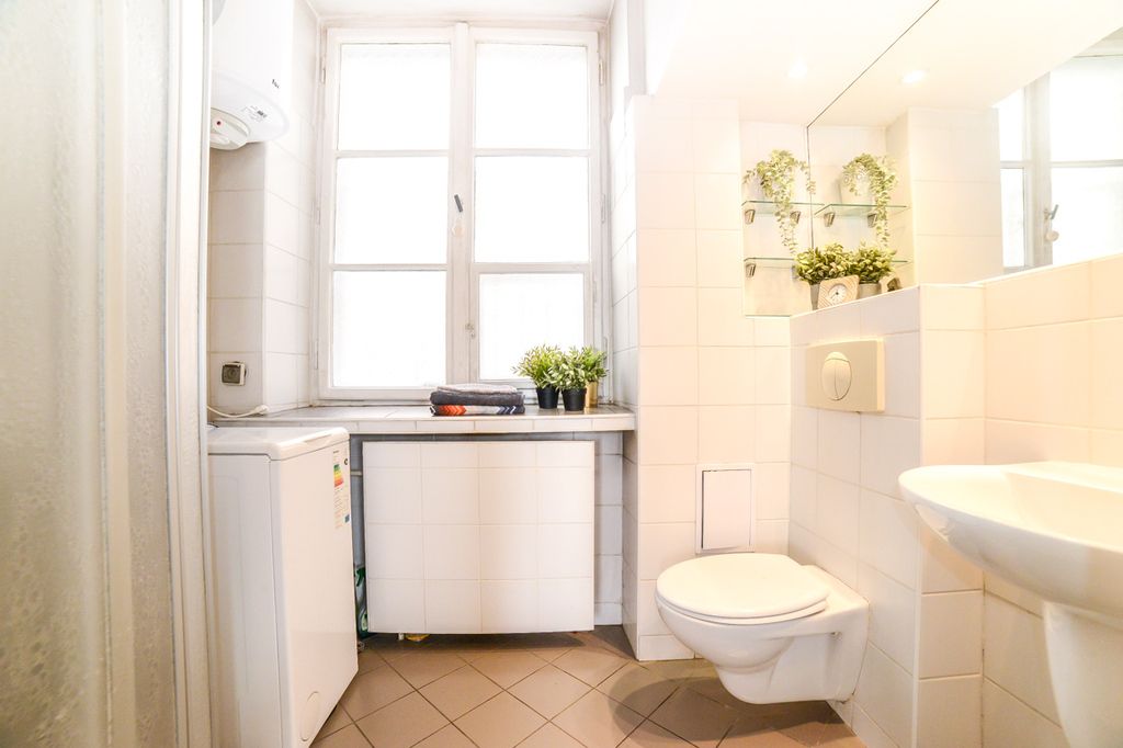 Mieszkanie 2-pokojowe Warszawa Śródmieście, ul. Krakowskie Przedmieście. Zdjęcie 17