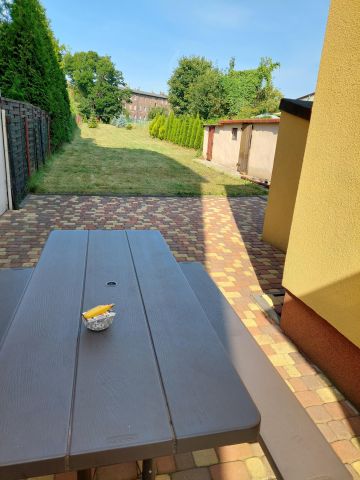 dom wolnostojący, 2 pokoje Będzin Grodziec, ul. Stanisława Kempy. Zdjęcie 1